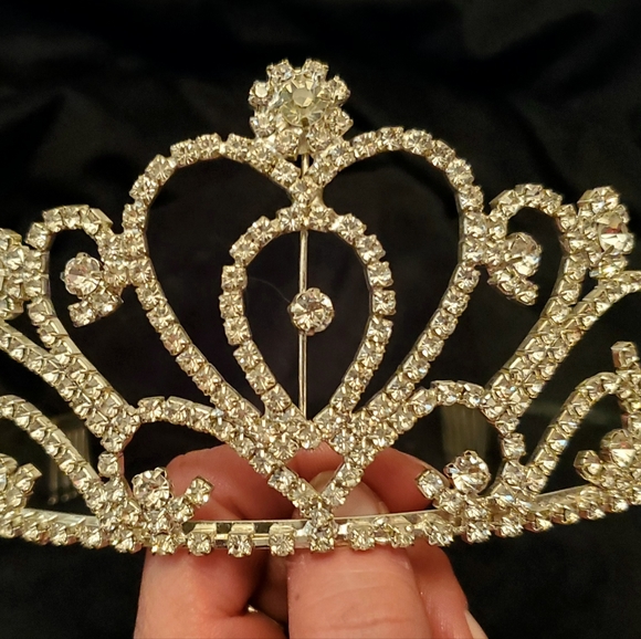 2 Rhinestone Tiaras - Picture 2 of 9